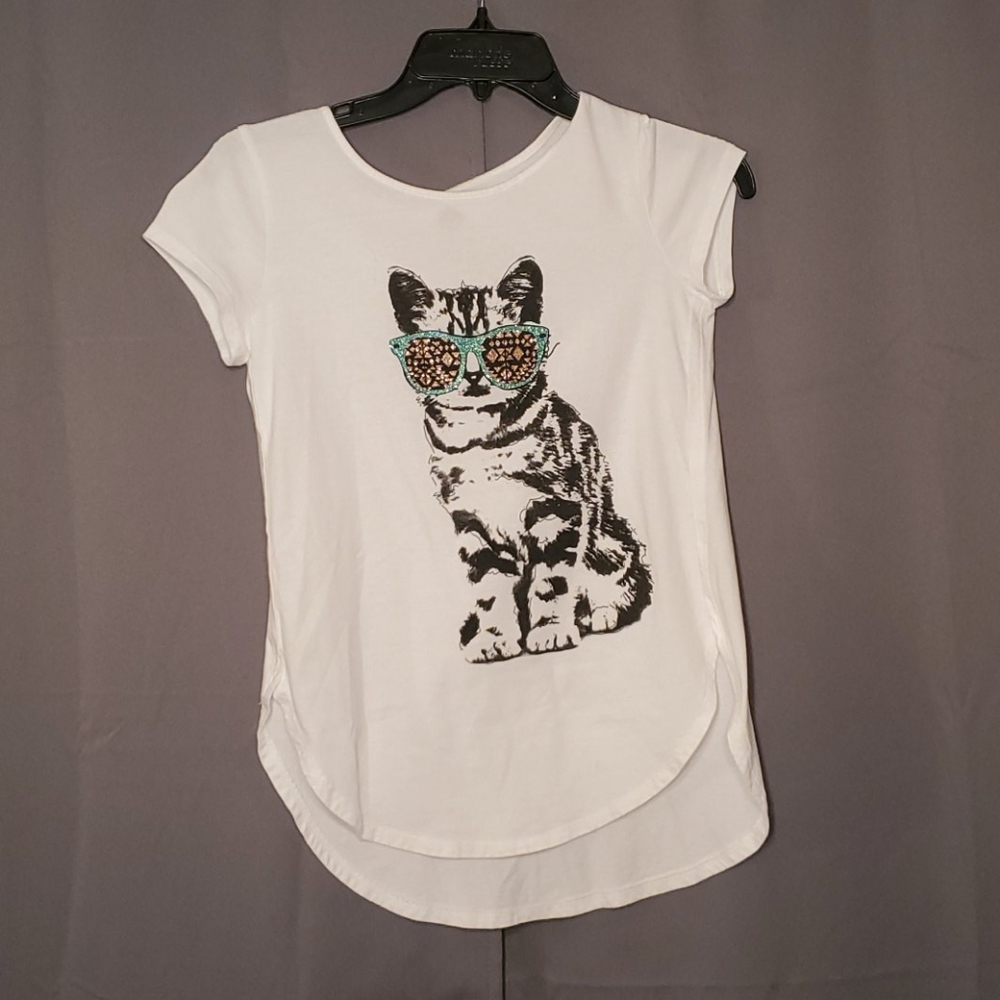 White Graphic T-shirt